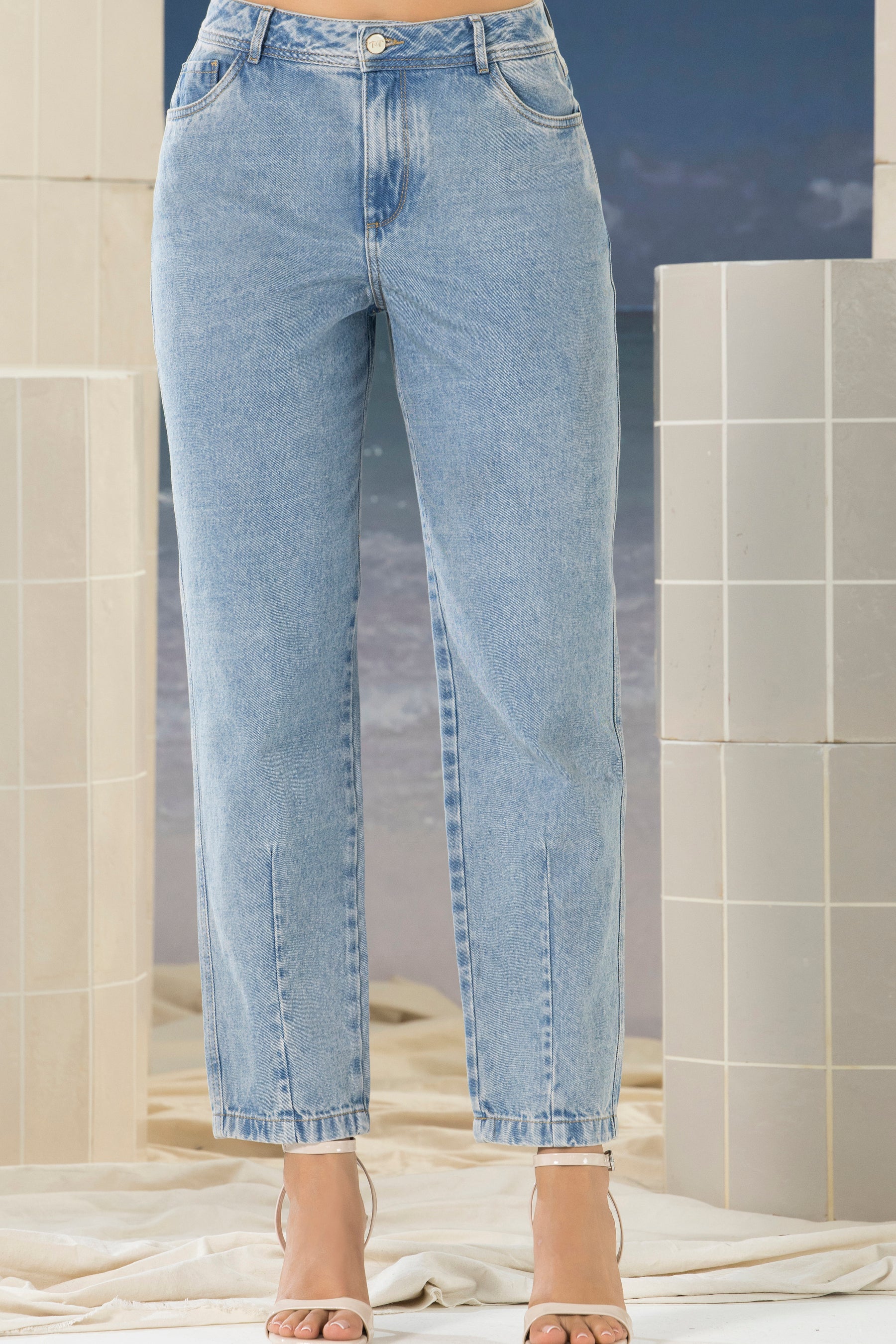 Jean Mom Tiro Alto Azul Claro – ESPLENDOR