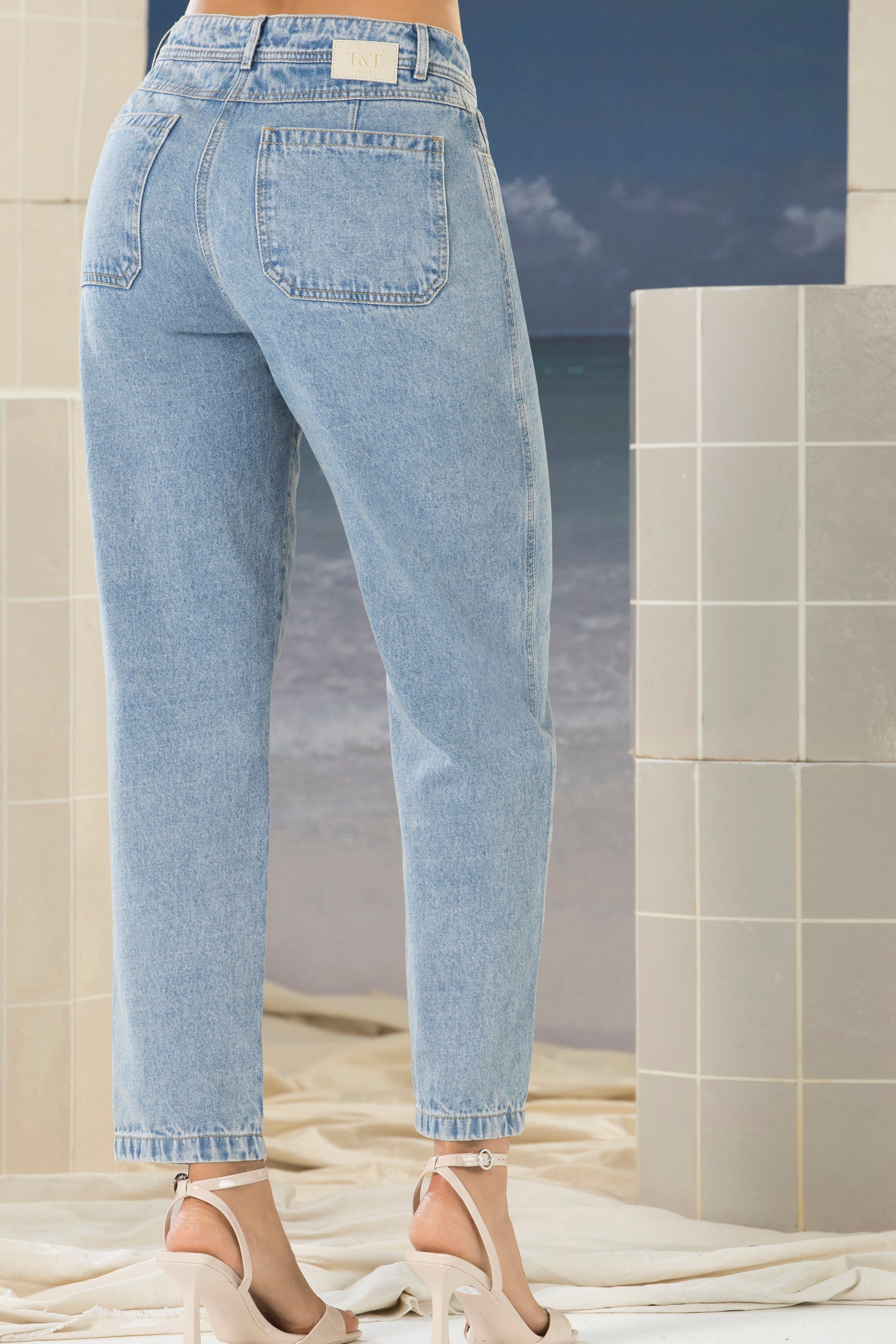 Jean Mom Tiro Alto Azul Claro – ESPLENDOR