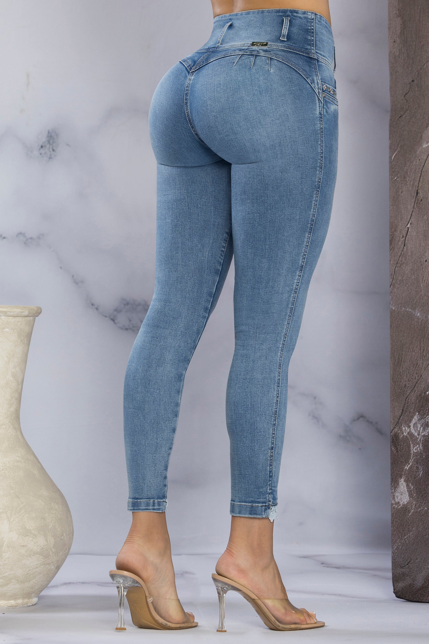 Jean Tobillero CUÉLLAR