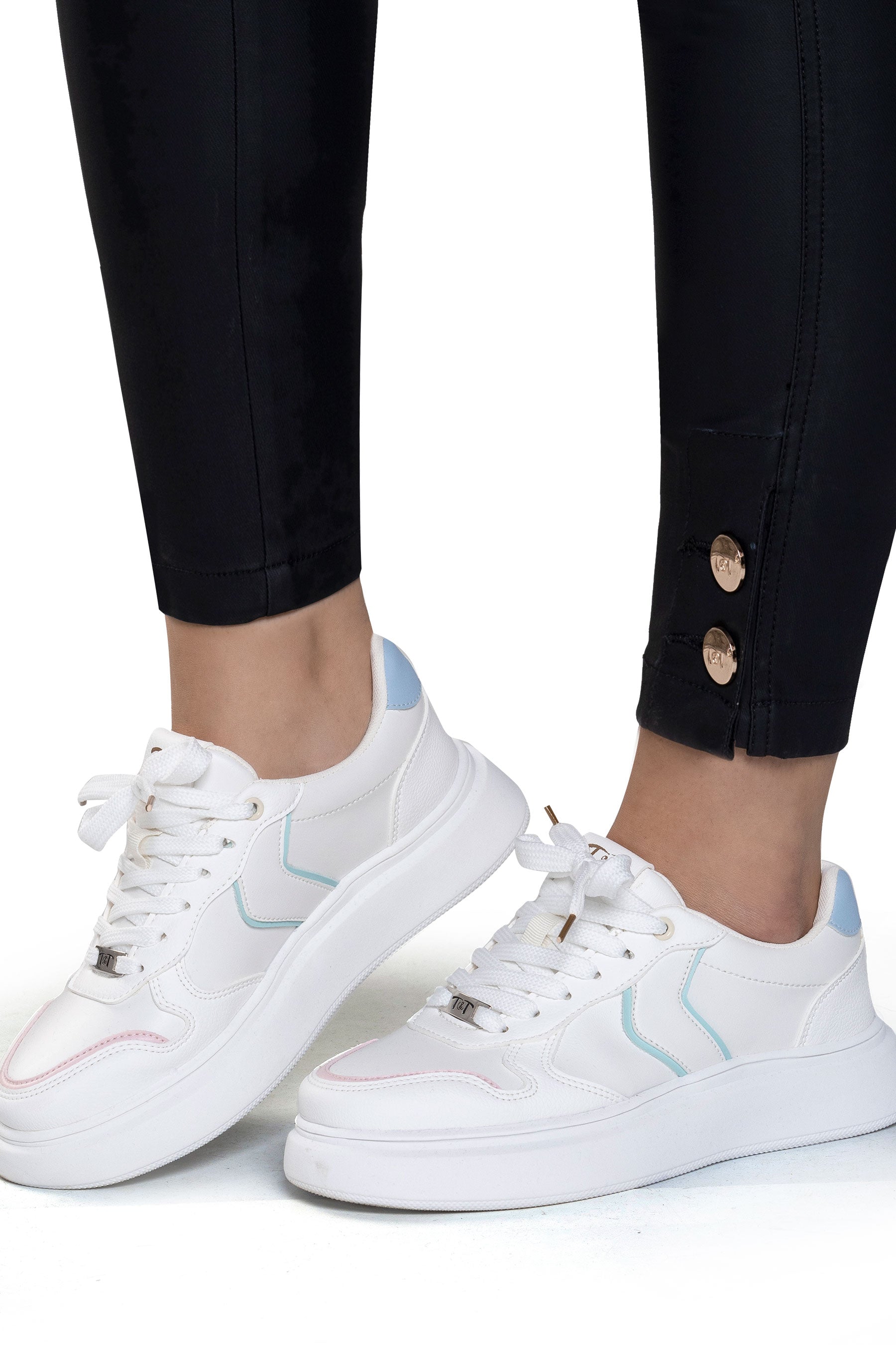 Tenis EMBAPE
