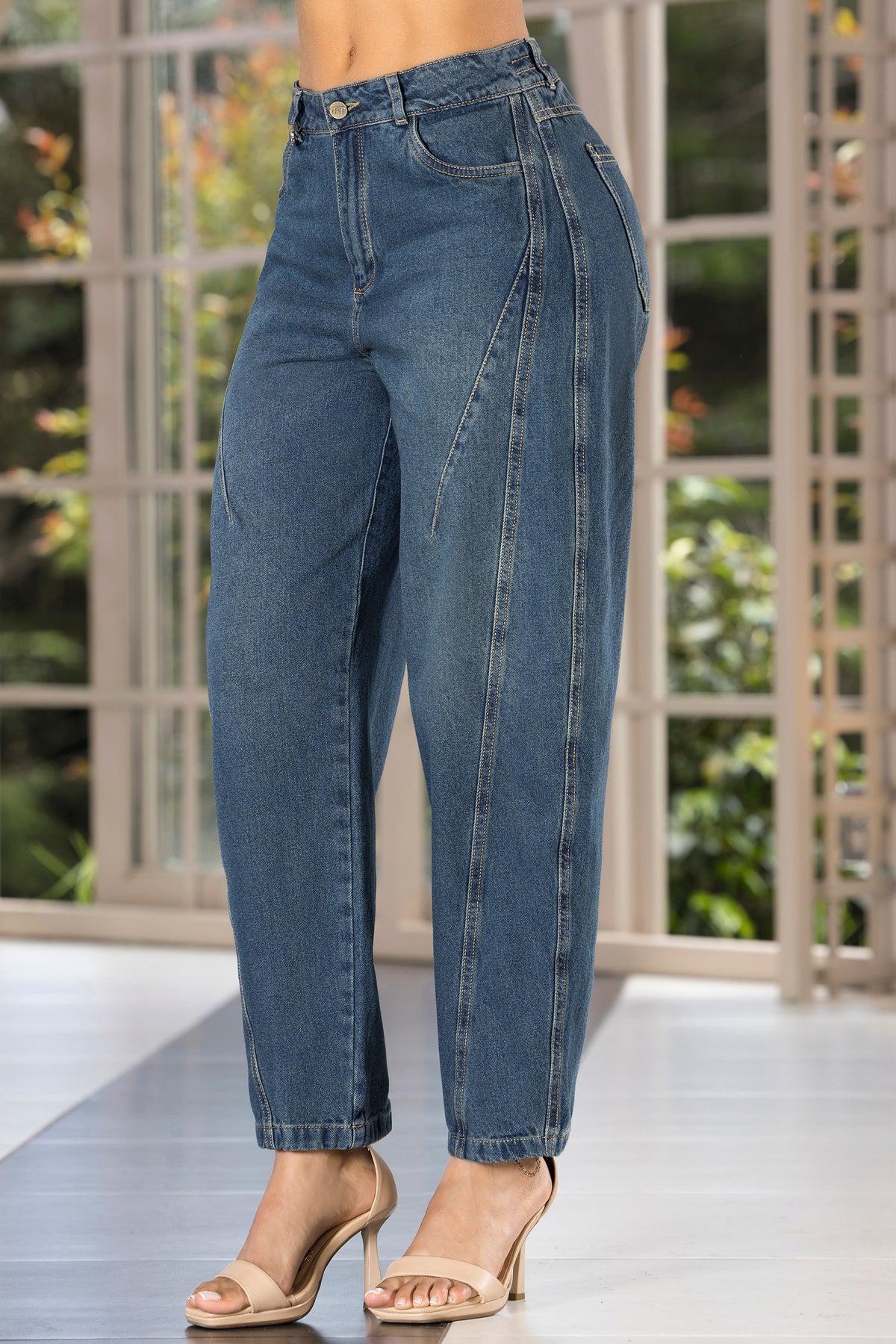 Jean barrel tiro alto azul medio – Farina