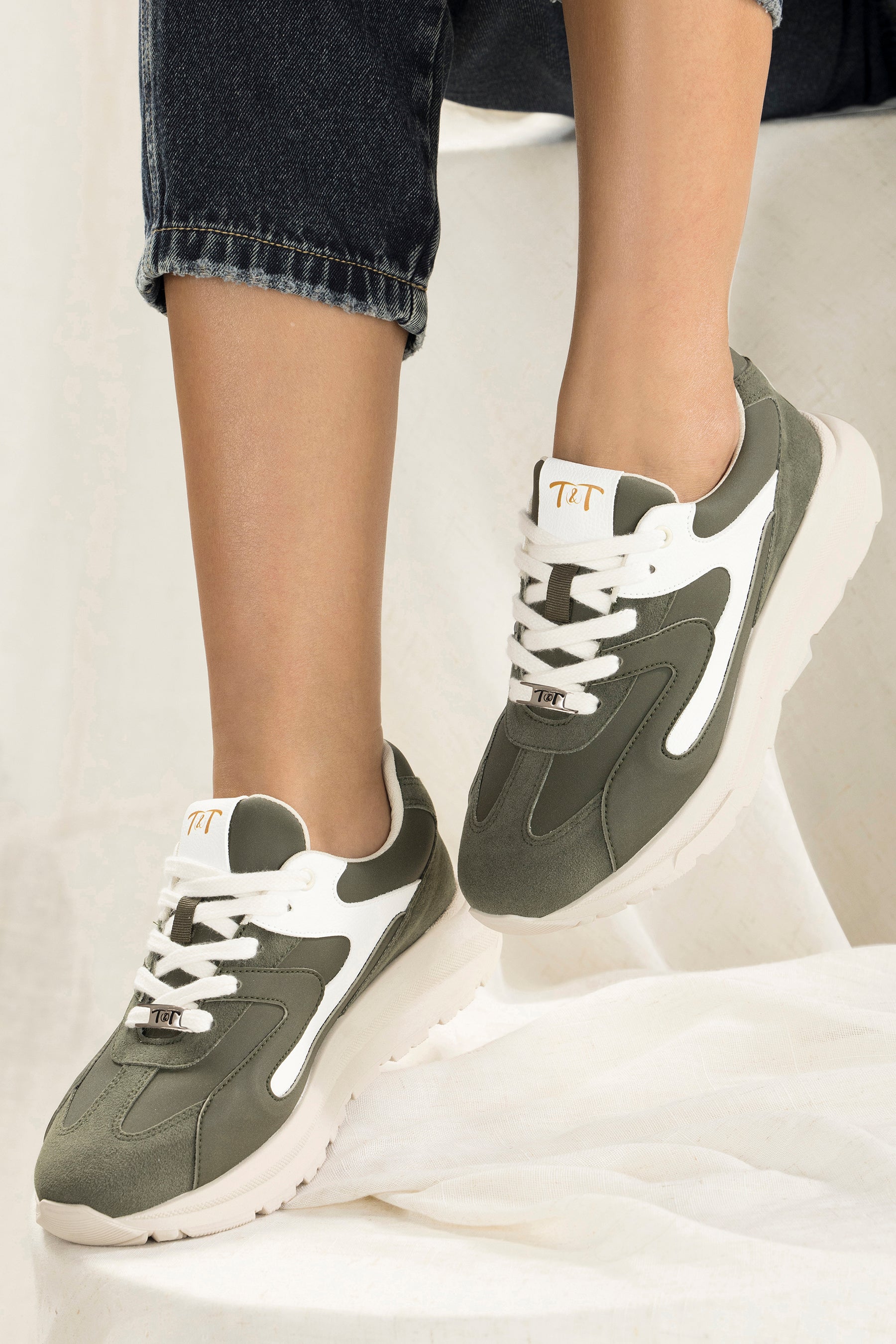 Tenis MUZO
